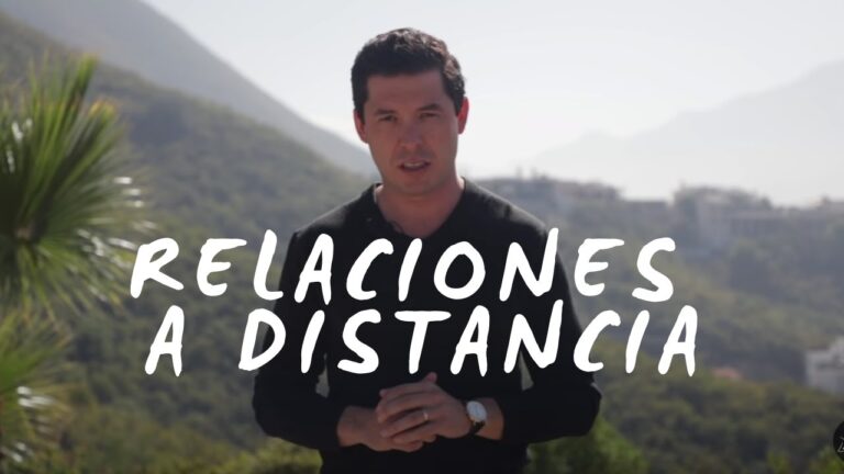 como actúa un hombre enamorado en la distancia