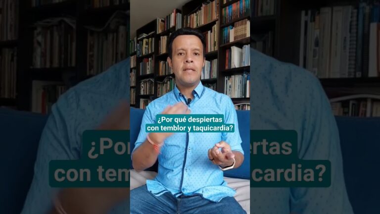 me despierto sobresaltado y con palpitaciones