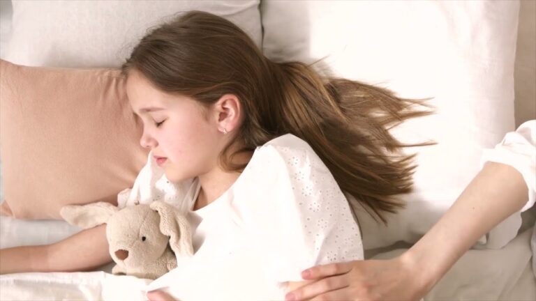 que significa escuchar la voz de una persona viva